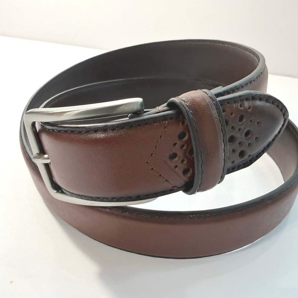 Stacy Adams Mens Brown Leather Perforated Tip Dress Belt 32 6-289 Cognac Silver